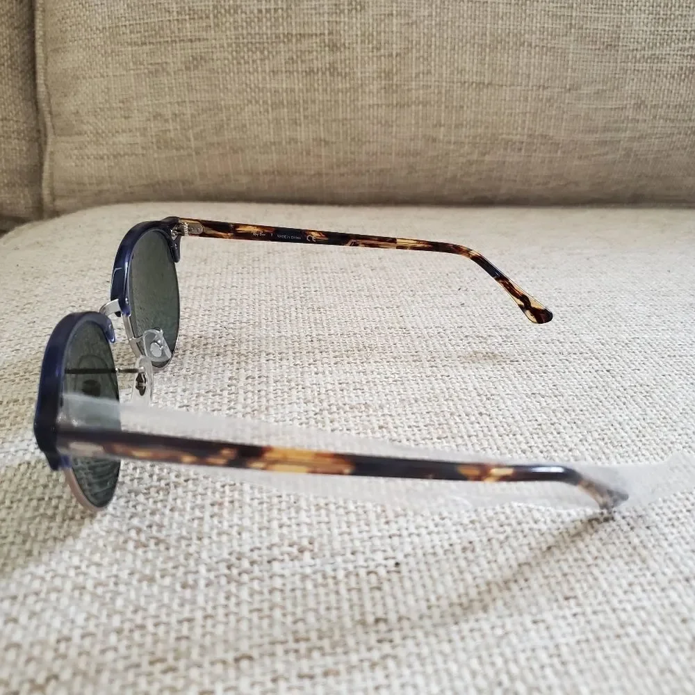 NEW: Ray-Ban 51mm Icons Clubround Phantos Sunglasses in Blue